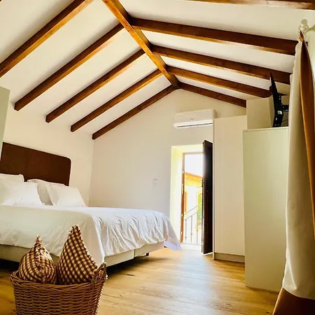 Casa Lis 4*